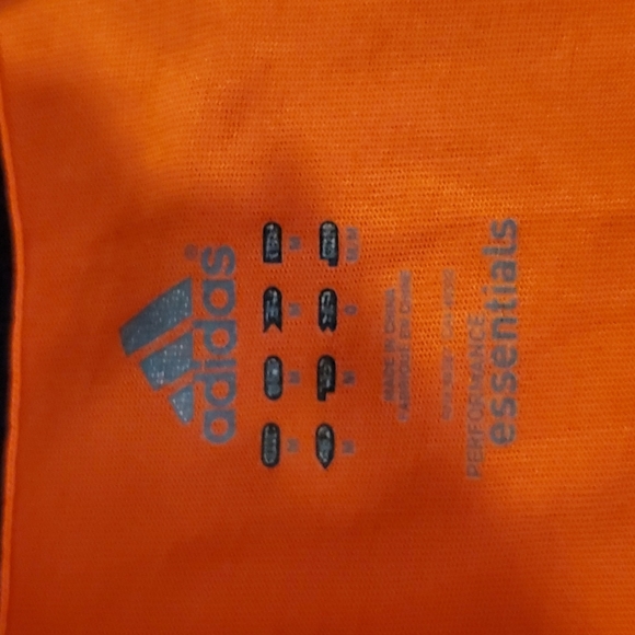 Adidas performance essentials Tshirt - Picture 4 of 6
